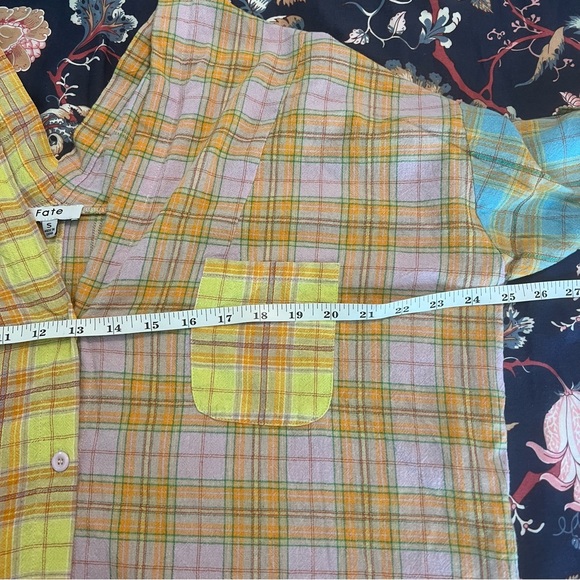 Fate Multicolored Plaid Double V Neck Button Front Shirt Roll Tank Sleeve Small - Picture 8 of 12